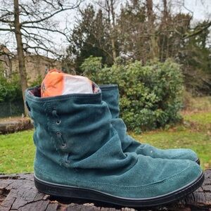 Hotter Teal and Brown Suede Boots